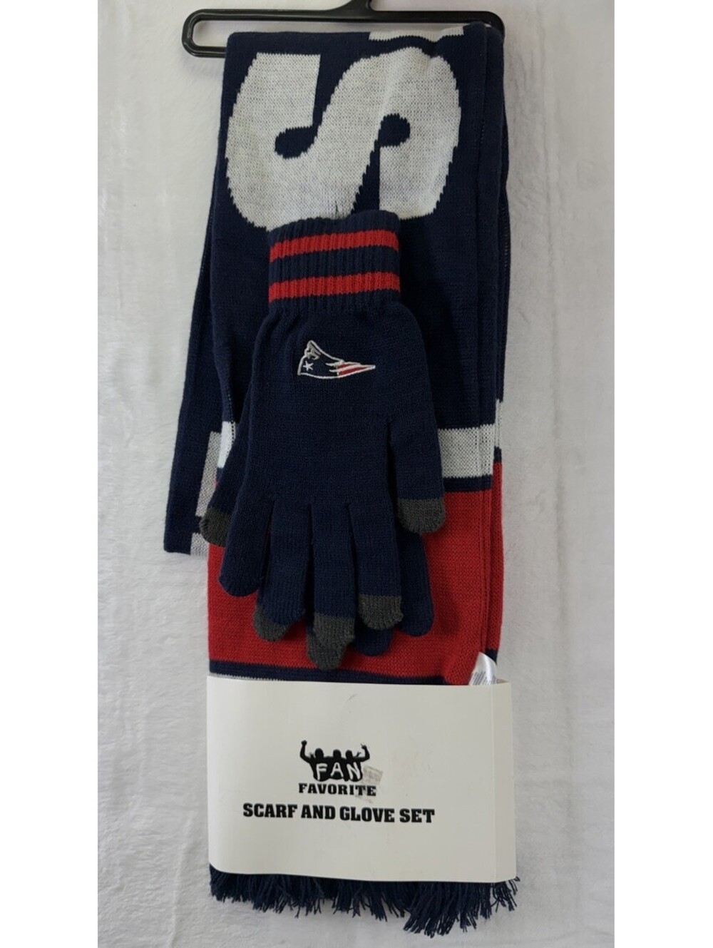 New England Patriots Scarf Gloves Set Spell Out New